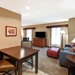 Homewood Suites by Hilton Lancaster - Guest room