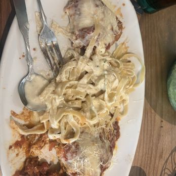 Olive Garden Italian Restaurant - Tour of Italy - Italian Near Me - Cleburne, Texas
