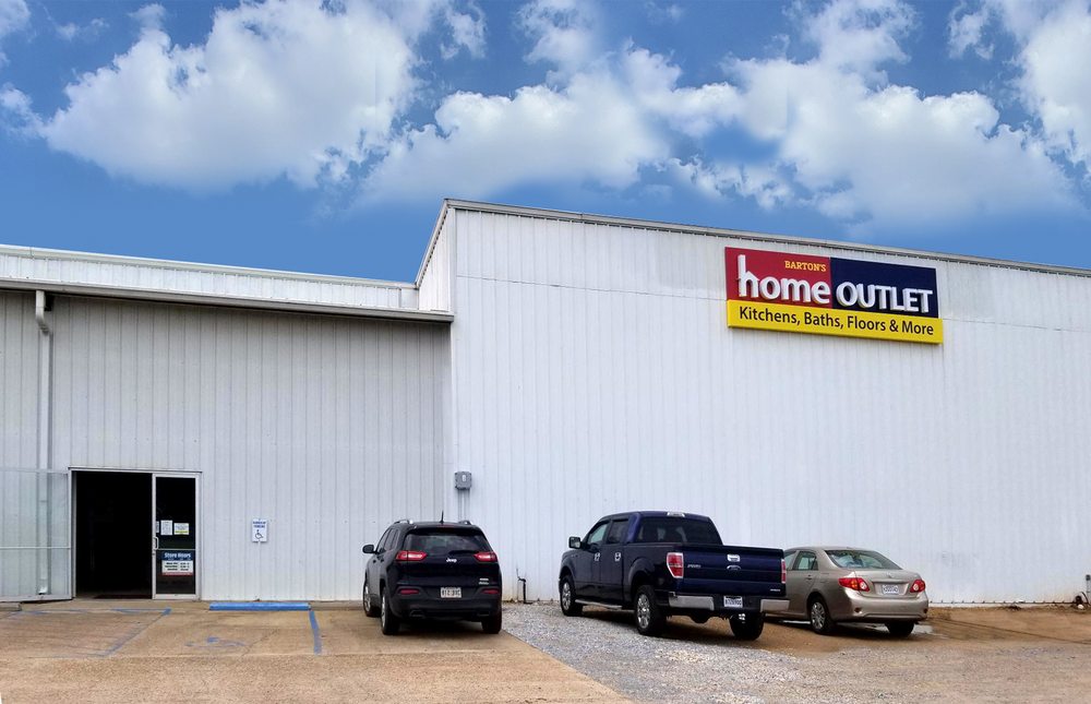 HOME OUTLET Updated October 2024 5614 Coliseum, Alexandria