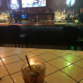 2nd St Bar - Simple Jack & Coke - Sports Bars Near Me - Gresham, Oregon