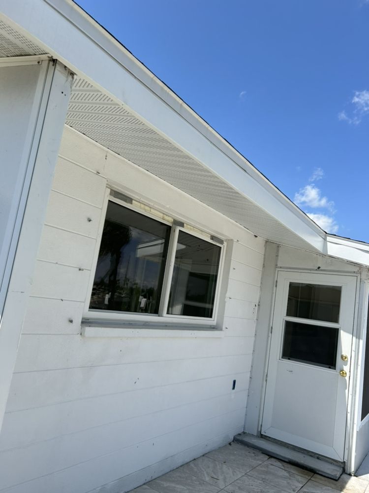 WNM GUTTERS Updated April 2024 42 Photos Port Charlotte, Florida