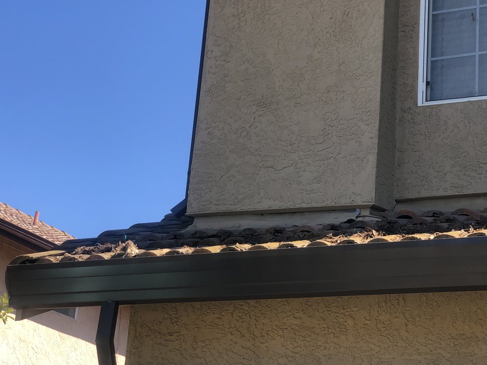 Slide of Ramirez Roofing & Gutters
