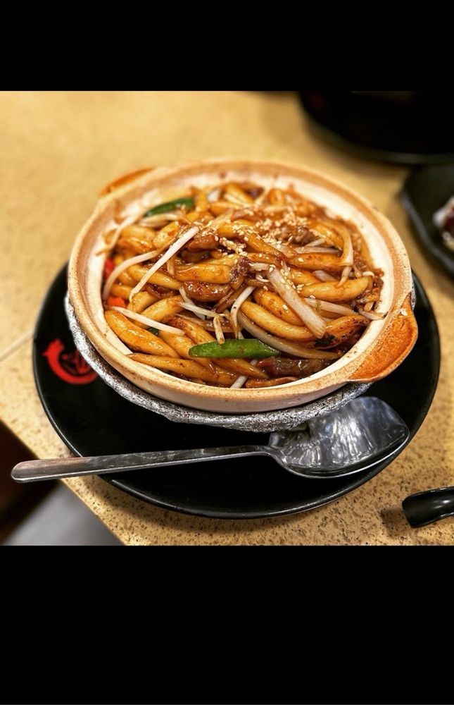 E NOODLE CHINATOWN Updated October 2024 73 Photos & 31 Reviews 26
