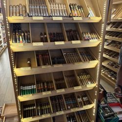 Mom's Cigar Warehouse