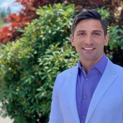 Gentling Smiles - Dr. Garrett Gentling