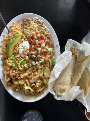 El Super Burrito by null