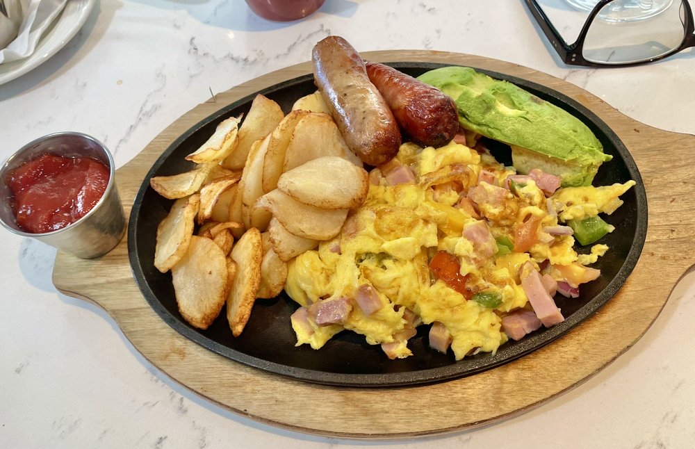 CABO WABO BEACH CLUB - 67 Photos & 30 Reviews - 21100 Pacific Coast Hwy