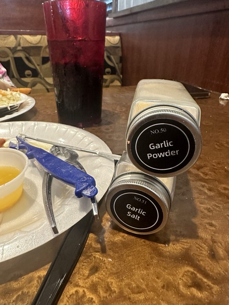 CATFISH COVE Updated October 2024 44 Photos & 101 Reviews 405 N