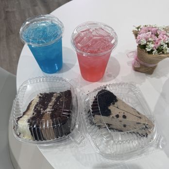 Mama Bear’s Sweet Shop - Raspberry (left) and watermelon (right) refreshers, Belgian chocolate mousse cake (left), and Oreo cheesecake (right) - Bakeries Near Me - High Point, North Carolina Mama Bear’s Sweet Shop - Raspberry (left) and watermelon (right) refreshers, Belgian chocolate mousse cake (left), and Oreo cheesecake (right) - Bakeries Near Me - High Point, North Carolina