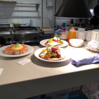 Bakers & Roasters - Breakfast & Brunch Near Me - Amsterdam, New Hampshire