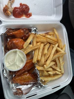Wingdom Grill&Wings