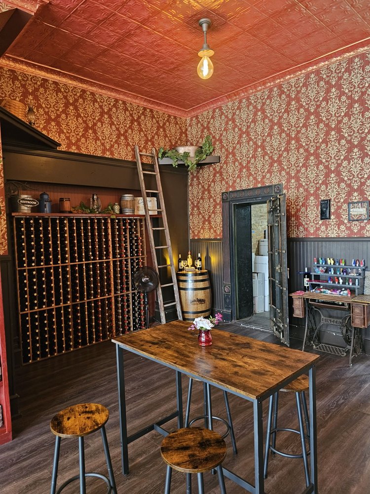 Big Creek Winery Tasting Room Logo