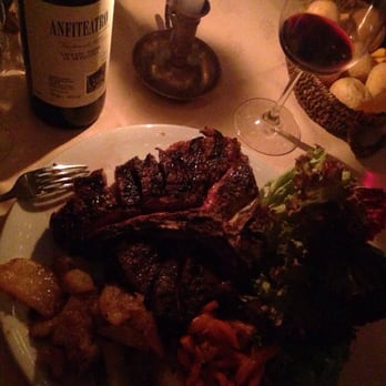 La Giostra - Florentine T-bone steak cooked to perfection. Potatoes were great as well. - Tuscan Near Me - Florence, FI