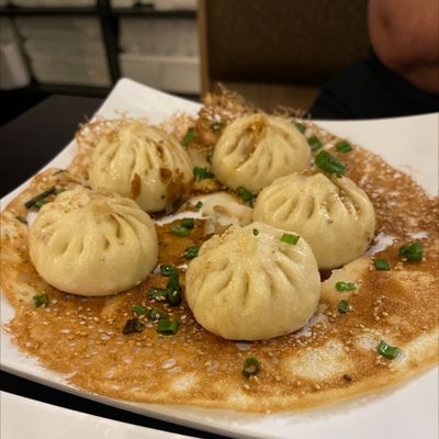 King Noodle & Sushi by null