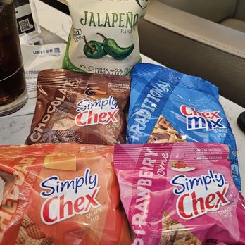United Club - Snacks - Airport Lounges Near Me - San Antonio, Texas United Club - Snacks - Airport Lounges Near Me - San Antonio, Texas