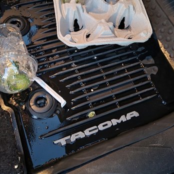 La Mision Restaurante - a tray of food in the back of a truck - Mexican Near Me - Hudson, New York La Mision Restaurante - a tray of food in the back of a truck - Mexican Near Me - Hudson, New York