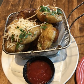 Scratch Kitchen - Cajun crispy smashed potatoes - Breakfast & Brunch Near Me - Honolulu, Hawaii Scratch Kitchen - Cajun crispy smashed potatoes - Breakfast & Brunch Near Me - Honolulu, Hawaii