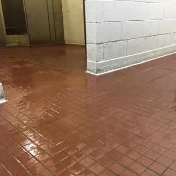 Sportspark - Swimming Pools Near Me - Roosevelt Island, New York