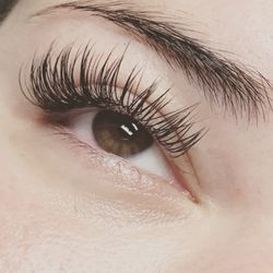Elixir-Eyelashes - Sexy long look