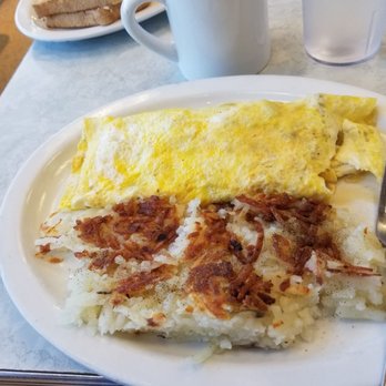 Bob & Edith's Diner - Veggie Omelet with the sides that have no flavor. Hashbrowns, On a scale from 1-10,I give it a 2. - American Near Me - Arlington, Virginia Bob & Edith's Diner - Veggie Omelet with the sides that have no flavor. Hashbrowns, On a scale from 1-10,I give it a 2. - American Near Me - Arlington, Virginia