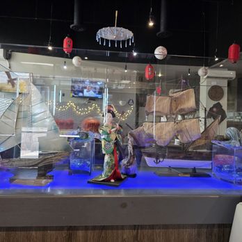 Sumo Sushi - More decor from our table - Sushi Bars Near Me - Ontario, California Sumo Sushi - More decor from our table - Sushi Bars Near Me - Ontario, California