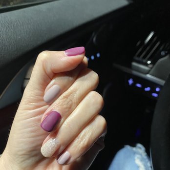 US Nails - Beautiful job! Matte gel manicure. - Nail Salons Near Me - Saint Louis, Missouri