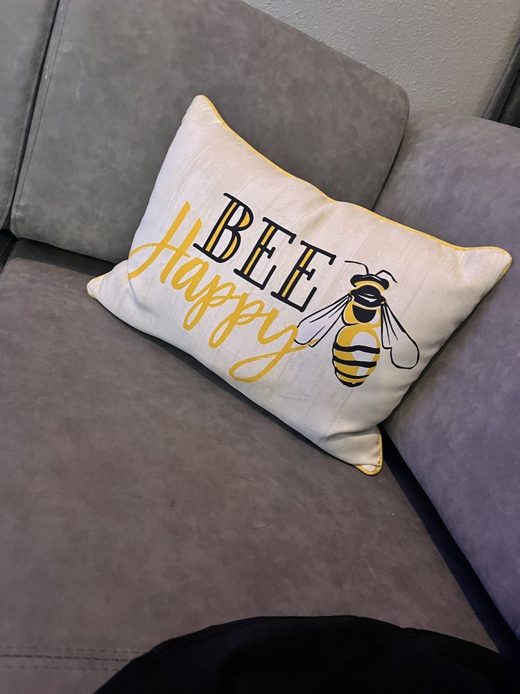 BUMBLEBEE SKINCARE AND WAXING Updated September 2024 16 Photos & 50