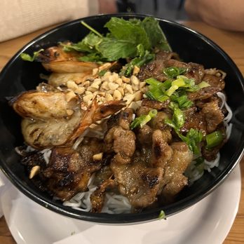Pho Mex - Bun Thit nuong (vermicelli with grilled pork n shrimp- this was the hit - Asian Fusion Near Me - Modesto, California