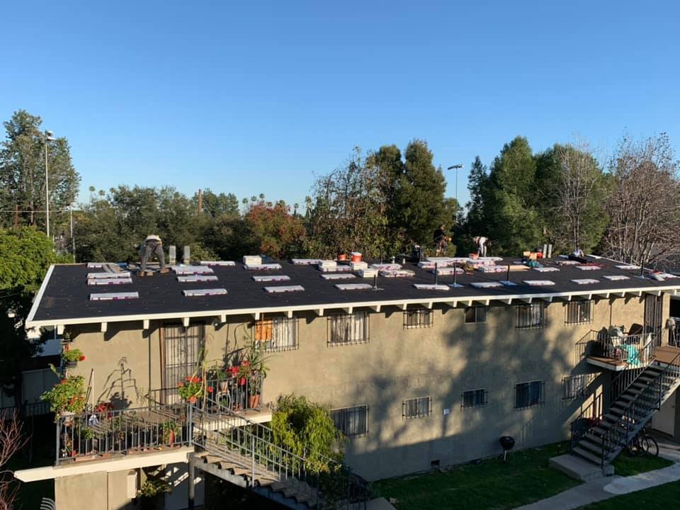 Slide of R&A Roofing