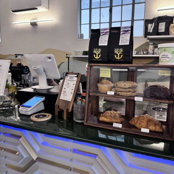 Anchor and Tree Coffee Roasting - Coffee Roasteries Near Me - Sacramento, California Anchor and Tree Coffee Roasting - Coffee Roasteries Near Me - Sacramento, California