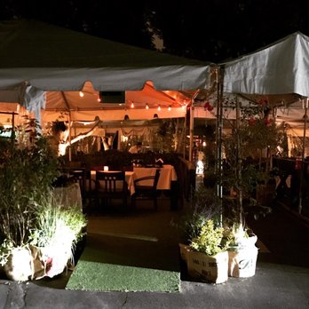 Arroyo Chop House - Outdoor dining - Steakhouses Near Me - Pasadena, California