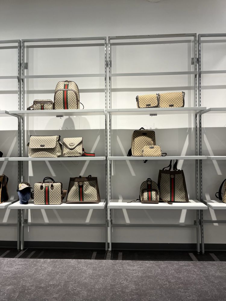 GUCCI OUTLET AT WRENTHAM VILLAGE Updated November 2024 1 Premium