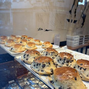 Aux Merveilleux de Fred - Patisserie/Cake Shop Near Me - Brussels, BRU Aux Merveilleux de Fred - Patisserie/Cake Shop Near Me - Brussels, BRU