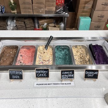 Edible - Cookie dough - Desserts Near Me - Honolulu, Hawaii Edible - Cookie dough - Desserts Near Me - Honolulu, Hawaii