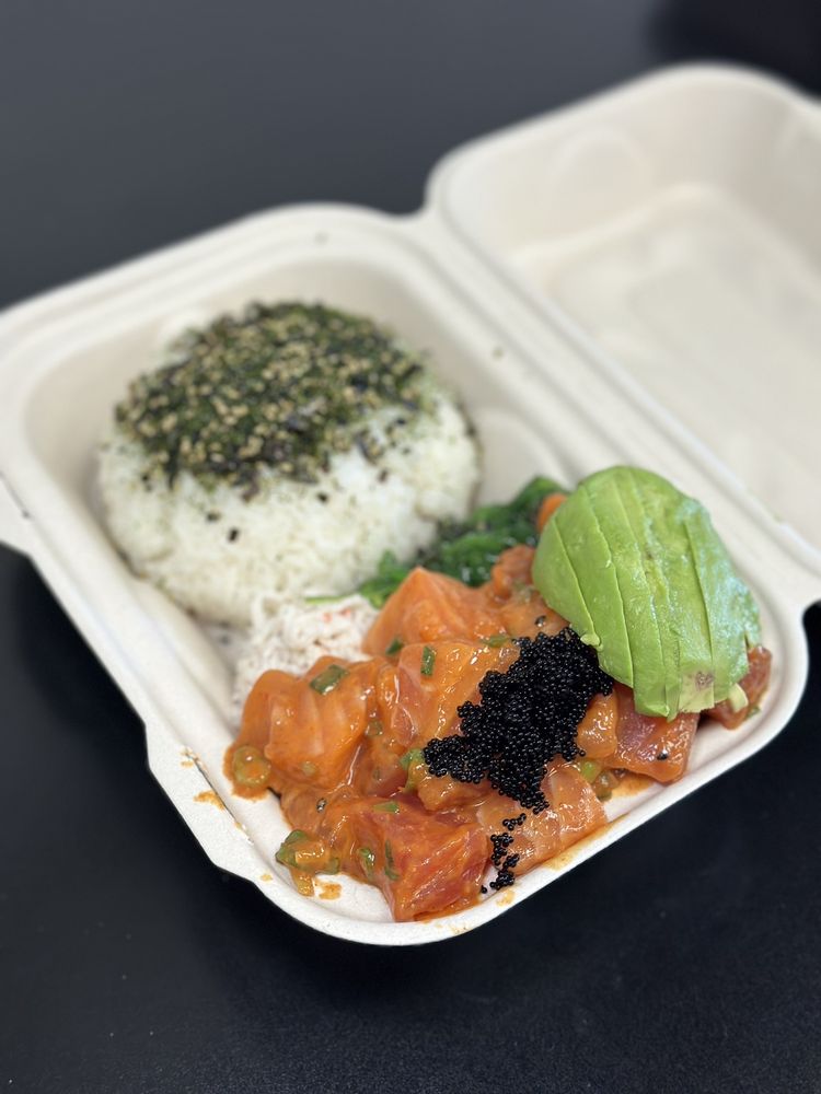 Poke District