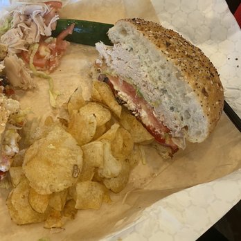 Kettlebread Deli Restaurant - Delis Near Me - Southwick, Massachusetts