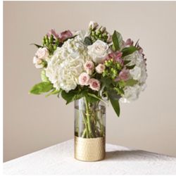 Carolyn's Flowers & Gifts - What I ordered