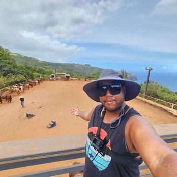 Circle M Ranch - Horseback Riding Near Me - Wailuku, Hawaii