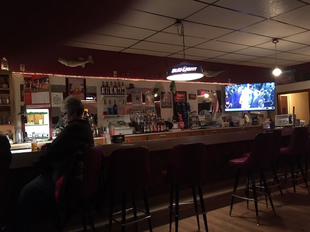 THE LANDING BAR AND GRILL Updated August 2024 17 Photos 100 Hwy