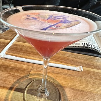 Yard House - Dragon Fruit Cosmo - New American Near Me - Concord, California