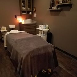 Bloom Day Spa - We employ only the most knowledgeable, professional and experienced Estheticians