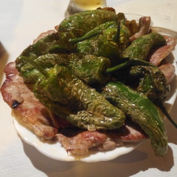 Nueva Galicia - Solomillo con pimientos del Padrón - Tapas/Small Plates Near Me - Madrid, M Nueva Galicia - Solomillo con pimientos del Padrón - Tapas/Small Plates Near Me - Madrid, M