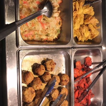 Old Town Buffet - a variety of food items - Chinese Near Me - Bryan, Ohio