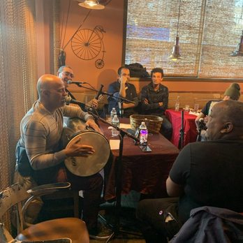 Beija Flor - Live Entertainment - Brazilian Near Me - Long Island City, New York