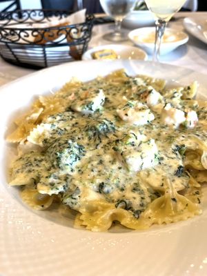 Louie & Johnnie's Ristorante Primavera by null