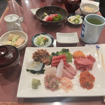 Sushi Gen - Sushi Bars Near Me - Los Angeles, California Sushi Gen - Sushi Bars Near Me - Los Angeles, California