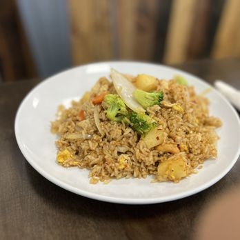 Thai House - Pineapple fried rice - Thai Near Me - Georgetown, Kentucky Thai House - Pineapple fried rice - Thai Near Me - Georgetown, Kentucky
