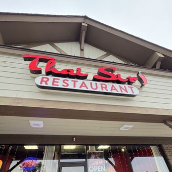 Thai Siri Restaurant - Thai Near Me - Streamwood, Illinois