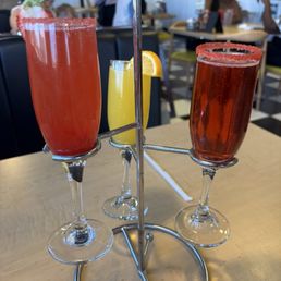Three flight Mimosas