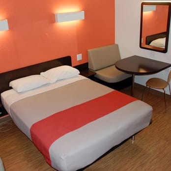 Motel 6 - The new "refreshed" room. - Hotels Near Me - Red Bluff, California